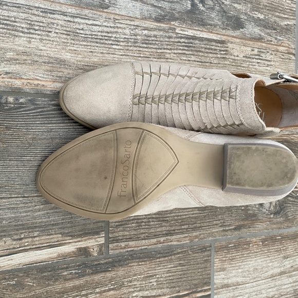 Franco Sarto tan bootie NEW - Picture 4 of 4